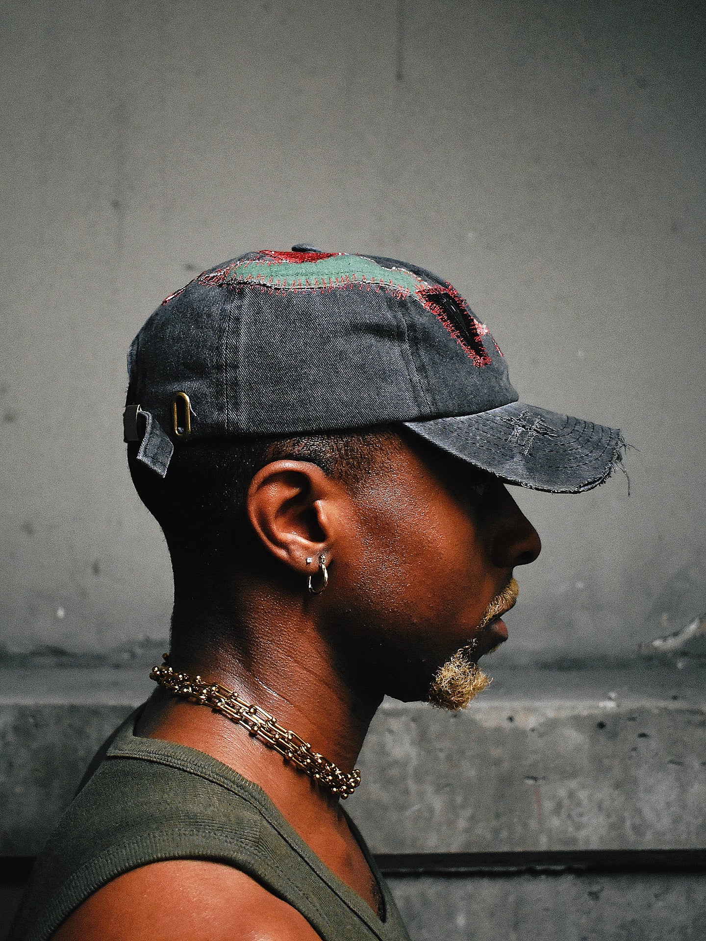 VERTUE HEARTS LOW PROFILE HAT (red)